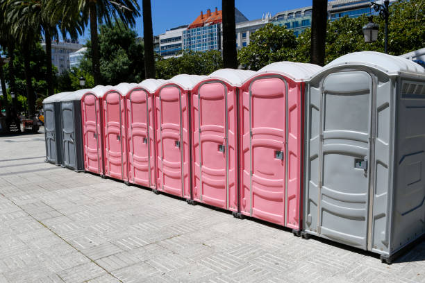 Portable Restroom Setup and Delivery in Redwood, TX
